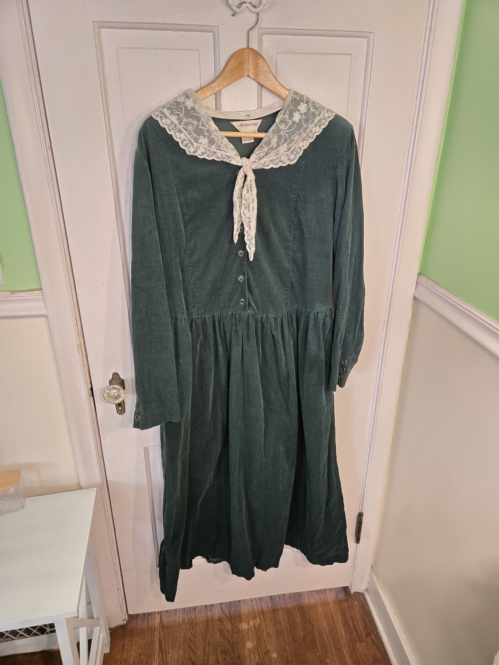 Vintage All Week Long Velvet Midi Dress with Lace Sailor Collar Size 14